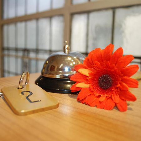 Hostal Avenida Madrid Ngoại thất bức ảnh